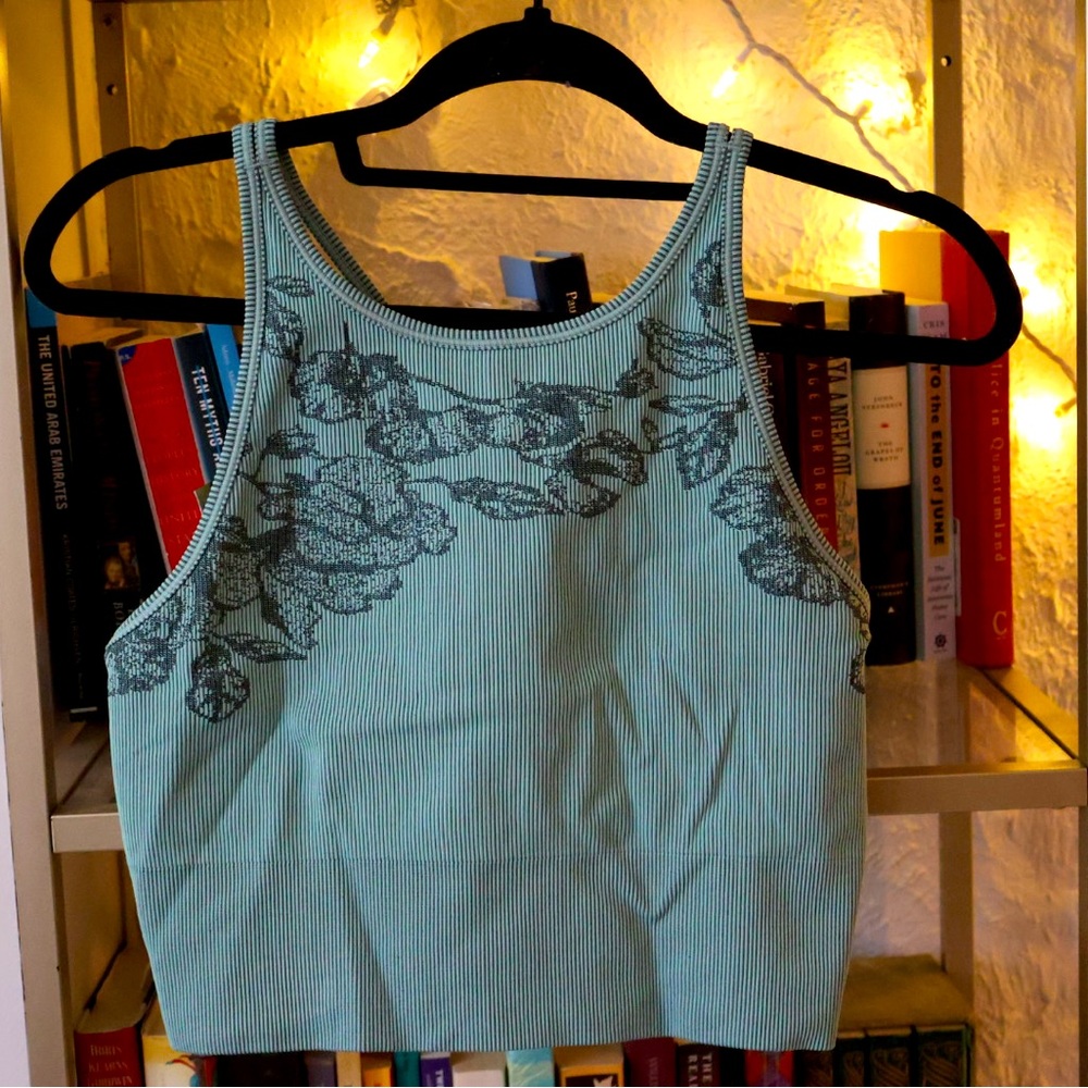 Athleta Crop Top